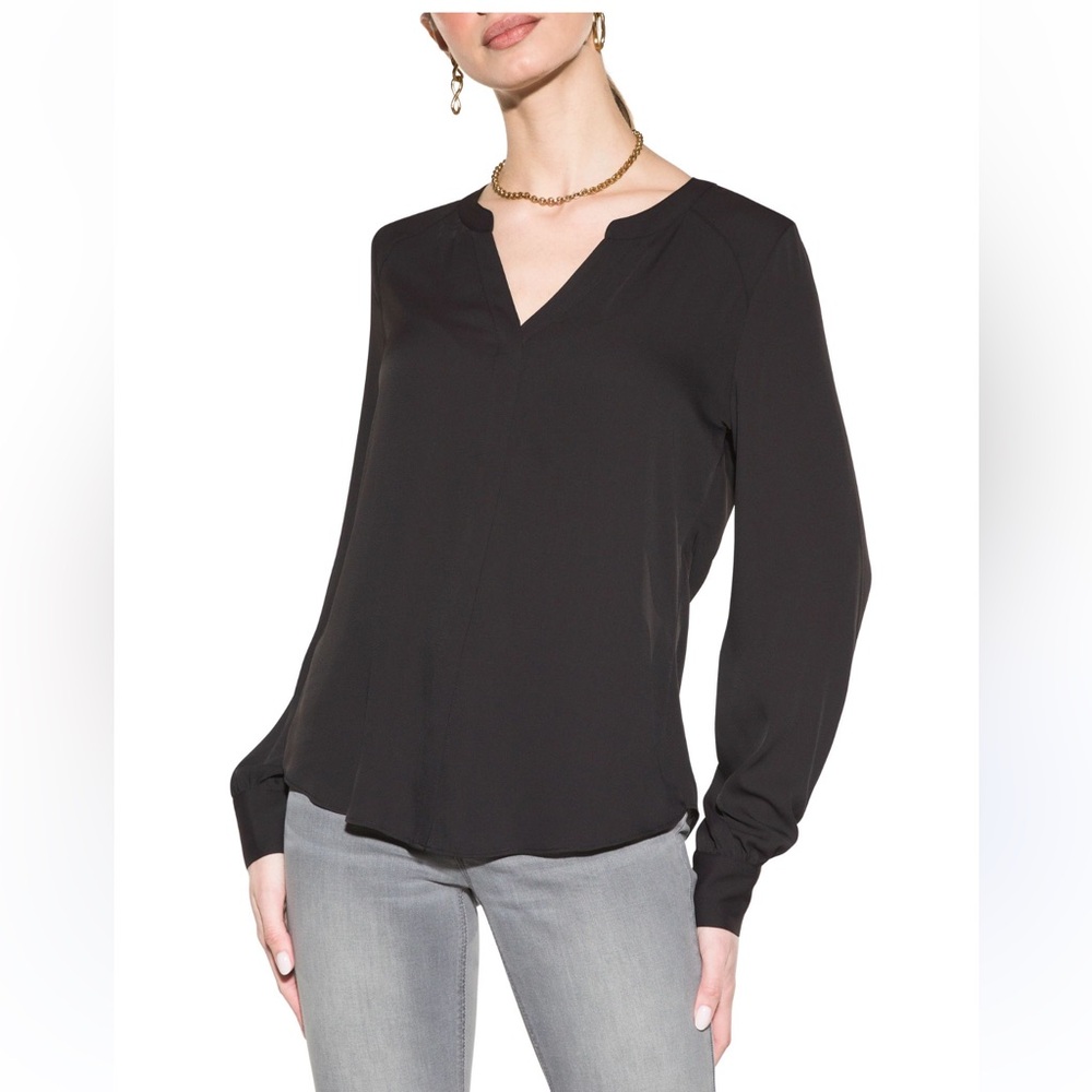 🏷️ WHBM Satin Loose Fitting Crewneck Slit Silver Button Front Closure M Black